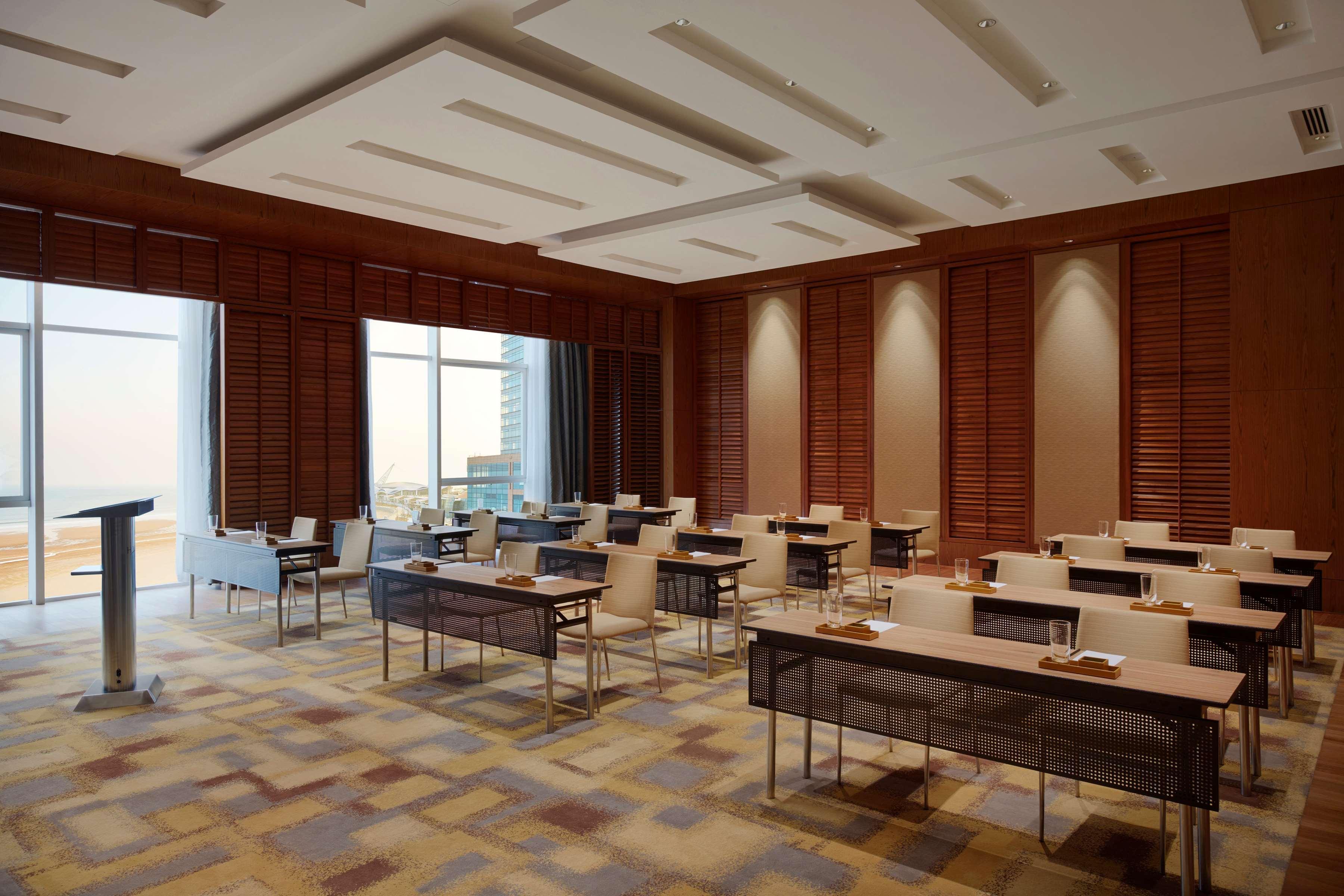 Hyatt Regency 5*